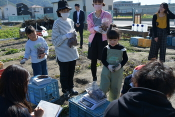 計量している様子