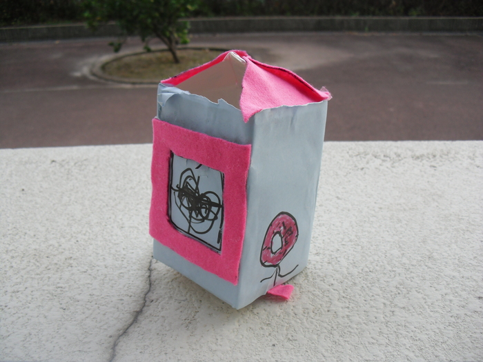 個人作品　03　キャンピングペン立てカー