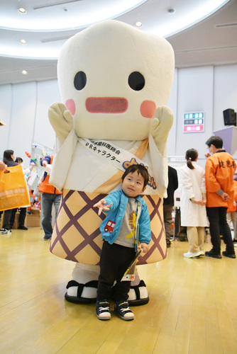 「よ坊さん」と男の子