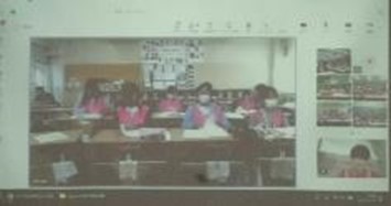 子どもたちがオンラインにて発表している様子