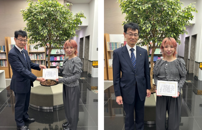 写真：感謝状贈呈