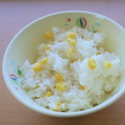 とうもろこしご飯