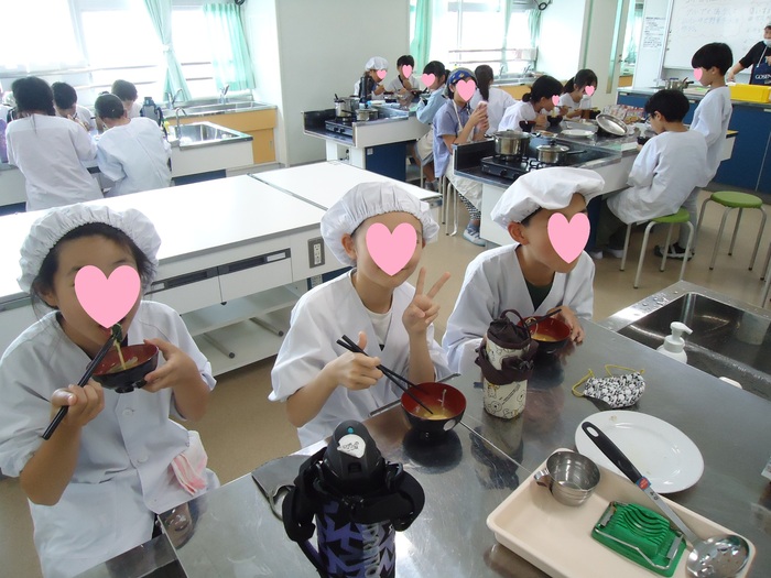 5年生、初めての調理実習