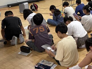 投票用紙に記入