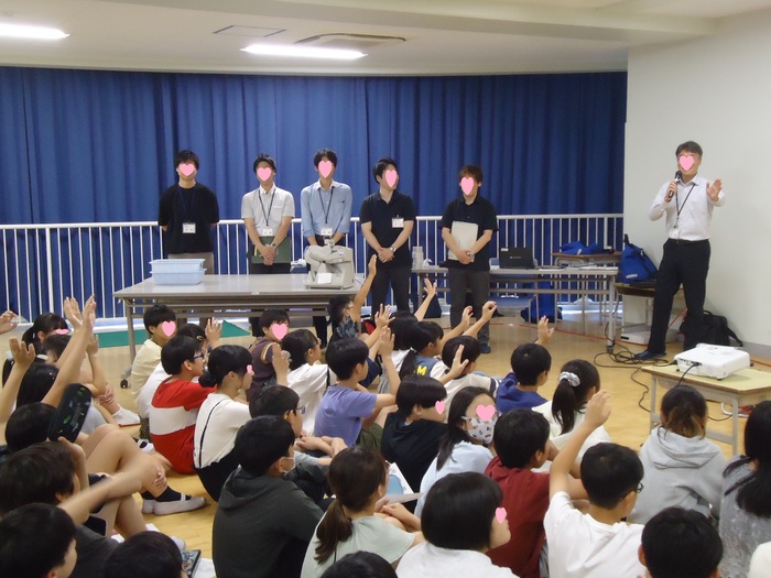 6年生、投票体験
