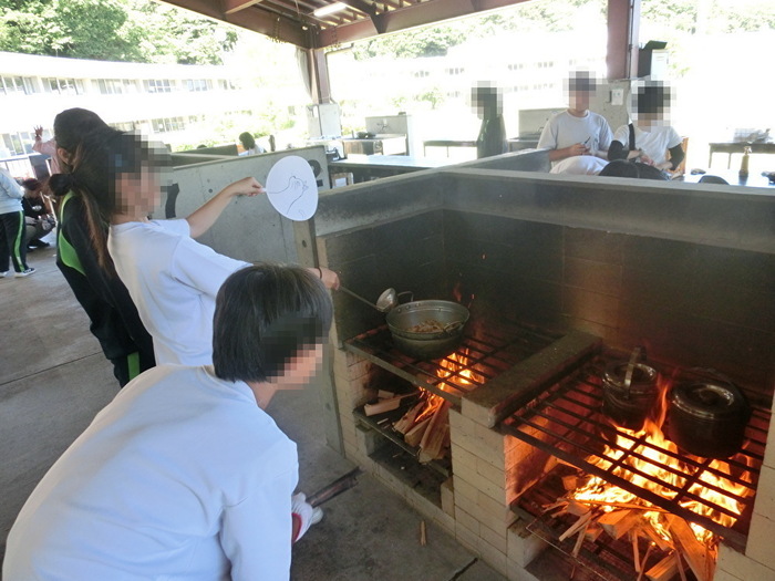 野外炊飯