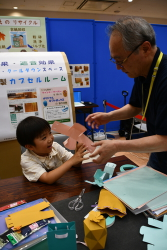 ものづくり体験を楽しむ子どもたち7