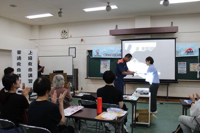 写真：普通救命講習の様子5