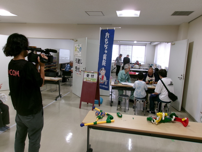 画像:壊れたおもちゃの受付3