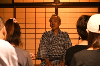 語り始める俳優の三上さん