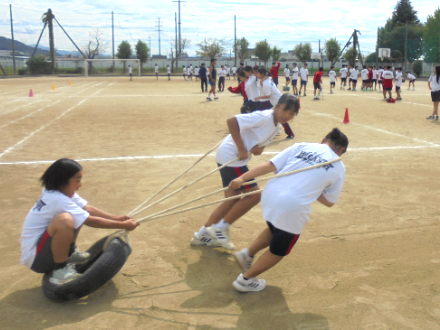 体育大会・昼休みの練習01