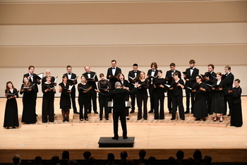 「ザクセン声楽アンサンブル」による「八尾公演~世界を魅了する歌声~」の様子1